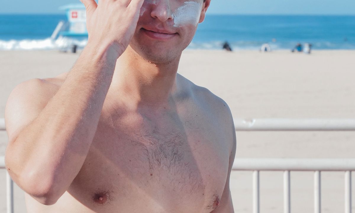 SPF moisturizer application for daily sun protection skincare